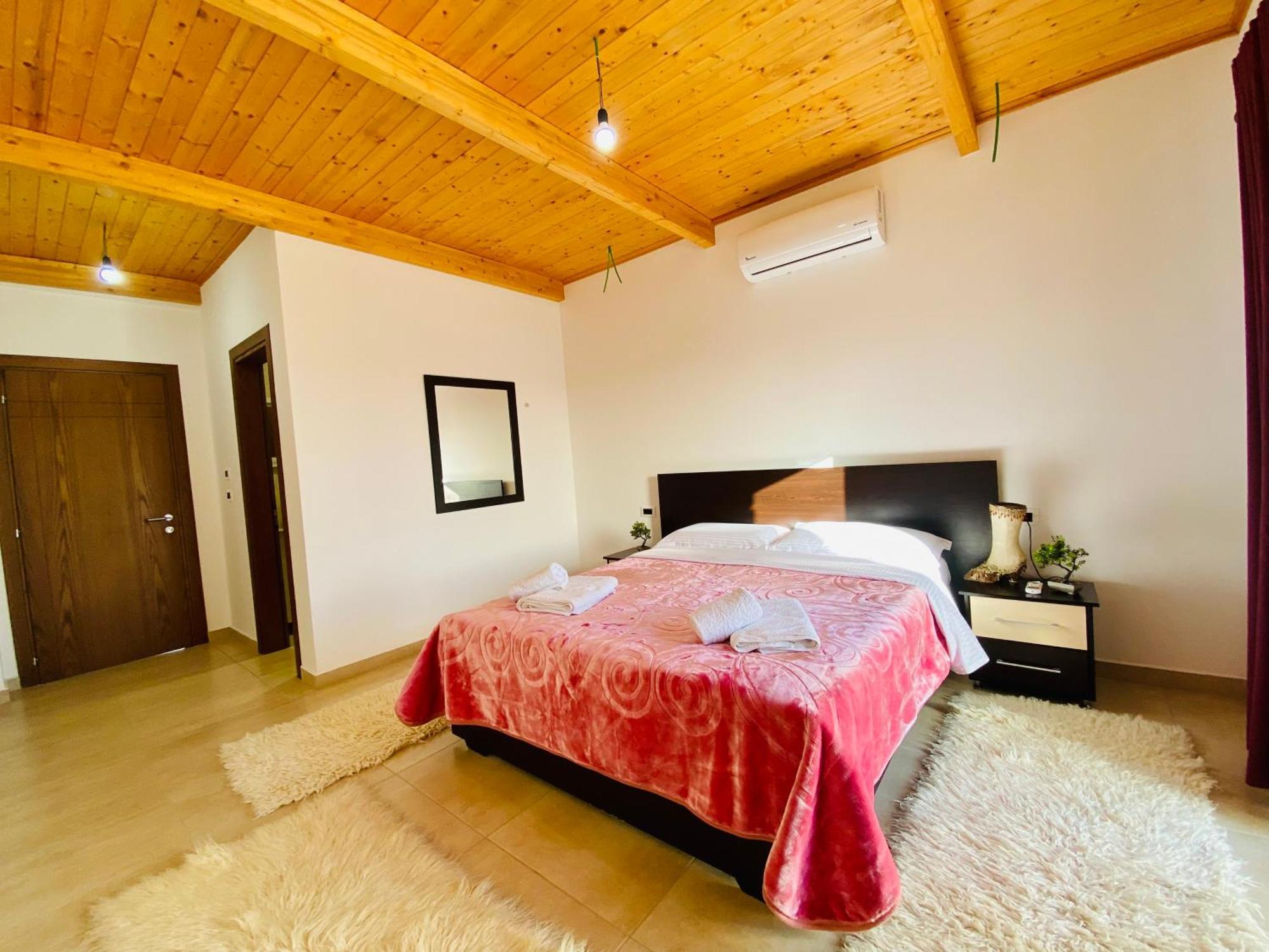 Hotel Lahuta E Vjeter Agroturizem Lac Zewnętrze zdjęcie